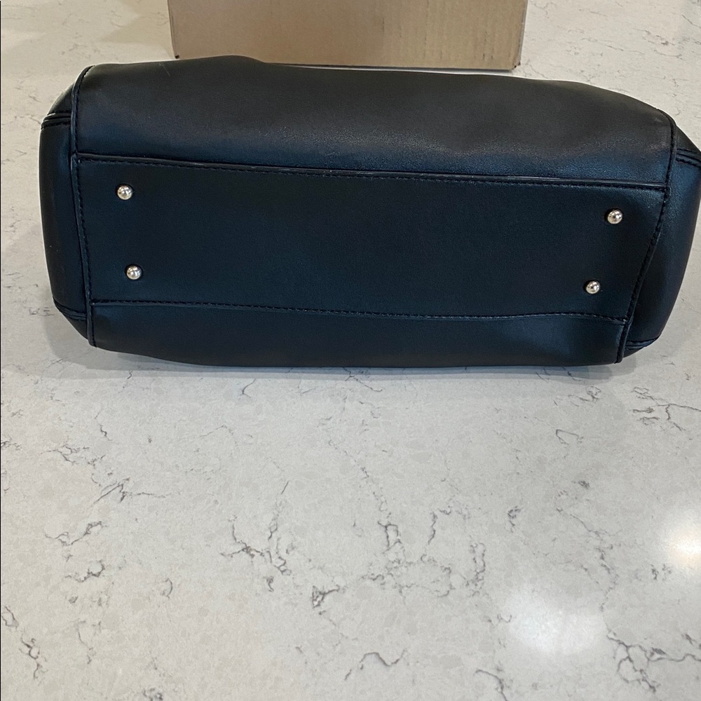 GUESS Black Women's Handbag - Picture 8 of 16